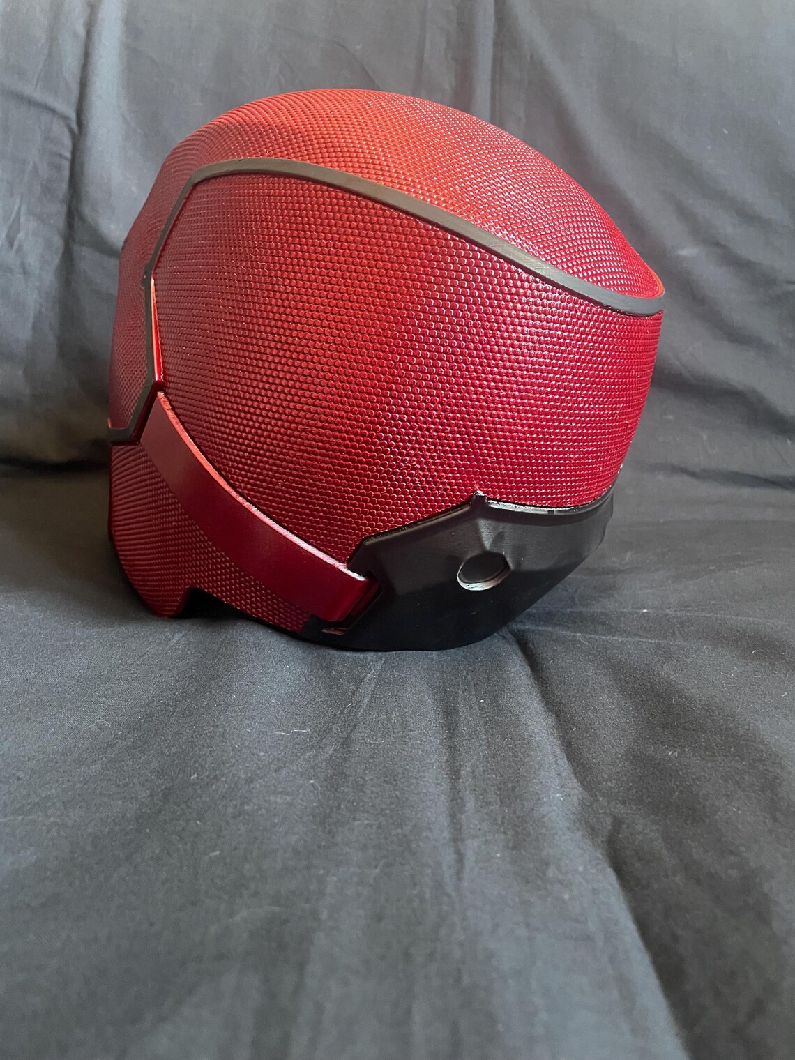 Maschera Cavaliere Rosso – Cosplay Supereroe da Comics e Anime | Accessorio Artigianale di Qualità | Fan made - immagine 3