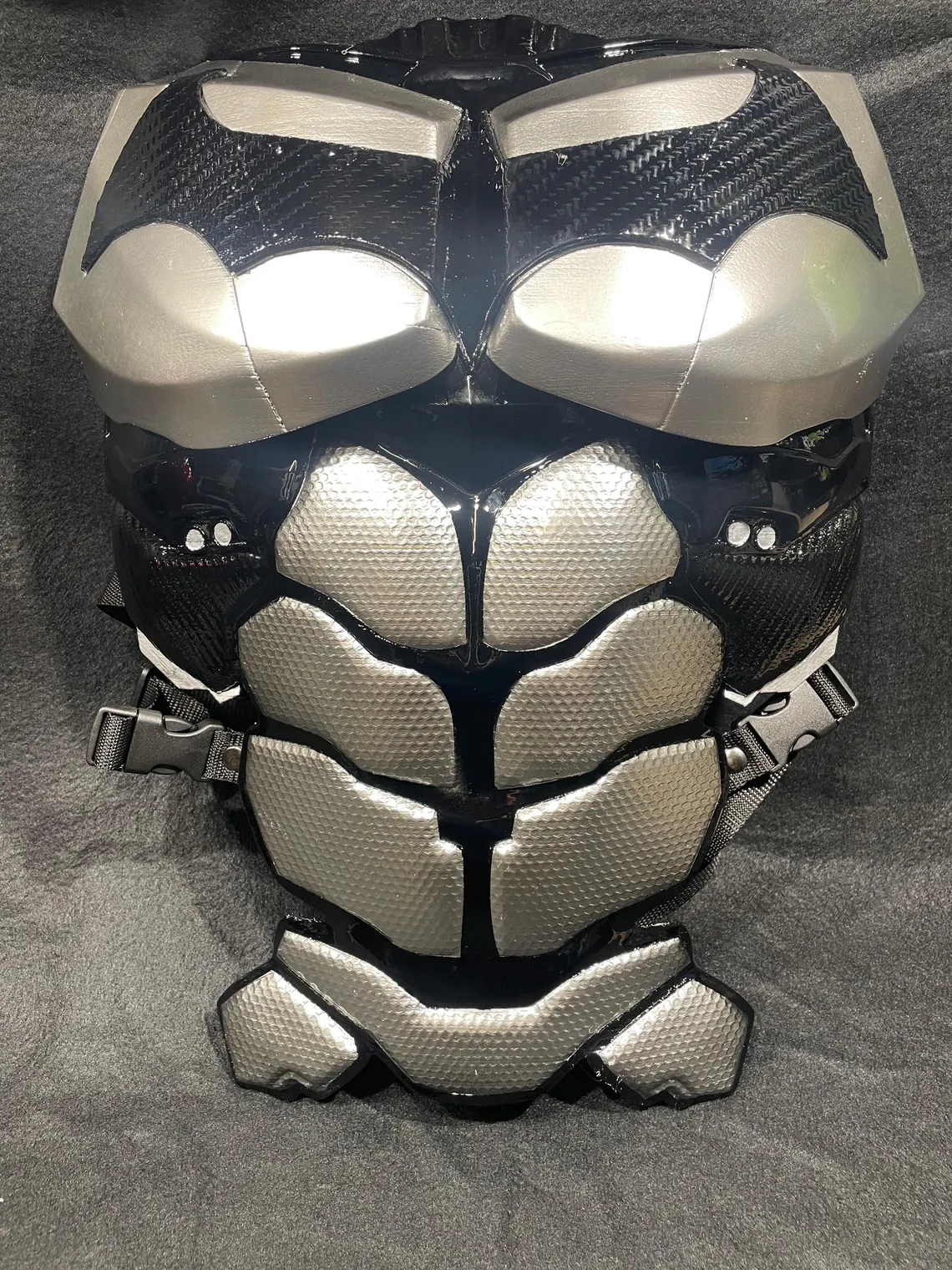 Corazza Completa Supereroe Oscuro | Armatura Cosplay Premium | Costume 3D - immagine 15